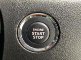 気になる車はすぐにお問い合わせください!画面右側の0066から始まる無料ダイヤルからお問い合わせ下さい!専門スタッフがお車のご質問にお答えいたします!