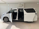 ヴェルファイア 2.4 Z ゴールデンアイズ 1オ-ナ- 7人乗り 後期型 禁煙車