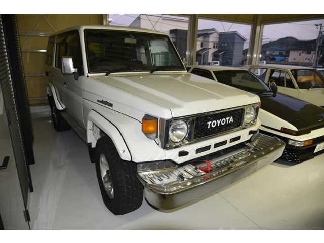 トヨタ ランドクルーザー70 4.2 ZX ディーゼル 4WD の中古車詳細