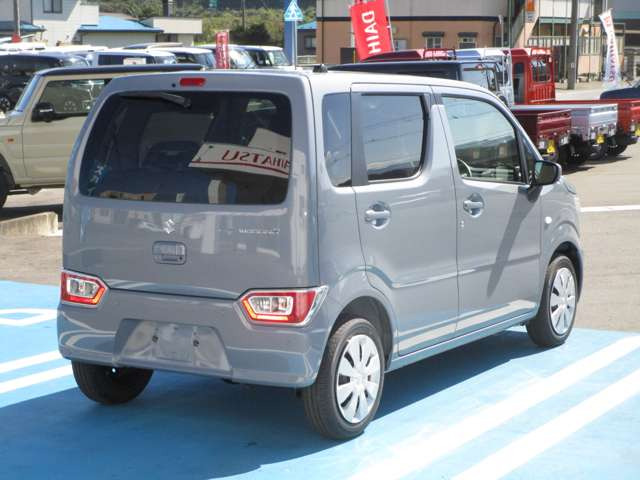 中古車 スズキ ワゴンR FX 4WD の中古車詳細 (登録済未使用車