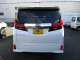 車検・点検・板金塗装等、全て自社工場にてサポート致します!車の事なら何でもお任せ下さい!!