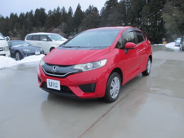 フィット 1.3 13G Fパッケージ 4WD 