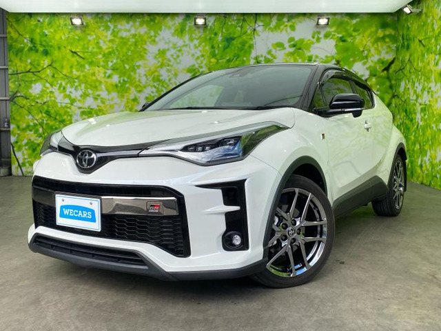 C-HR ハイブリッド 1.8 S GR スポーツ 