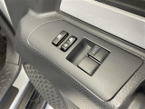 【パワーウインドウ】運転席のスイッチで、各席の窓ガラスの開閉ができます!あると便利ですよね!