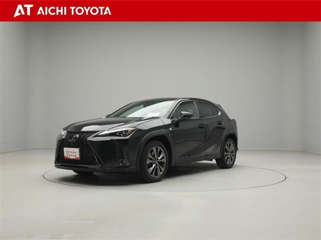 UX 200 Fスポーツ 