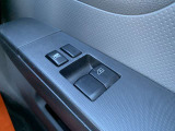 ☆クルマ買ったらエンジンオイル無料のテクノオートリアルです。納車時より走行距離4000キロ又は6ヶ月に一回のペースでご来店していただければ、エンジンオイル交換が無料です!工賃・オイル代金が0円!