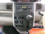 純正オーディオ&マニュアルエアコン