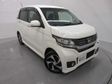 自動車保険もお任せくださいHonda自動車保険安心プランと長期プランでより一層安心をプラスしてご案内します。