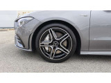 CLAクラス AMG CLA35 4マチック 4WD 