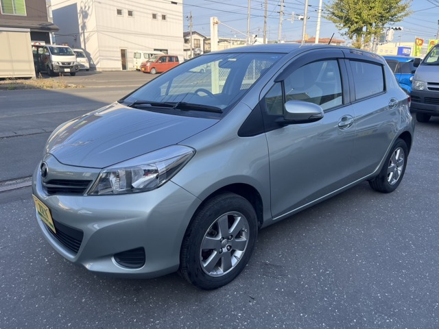 ヴィッツ 1.3 F 4WD 