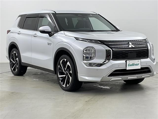 アウトランダーPHEV 2.4 G 4WD 4WD 修復歴無し