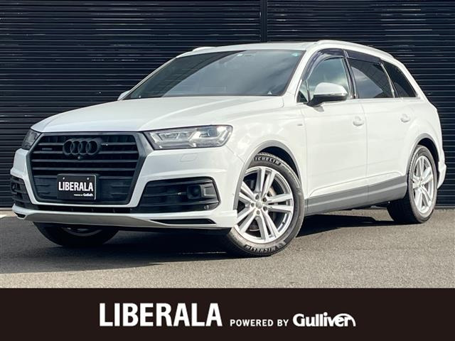Q7 3.0 TFSI クワトロ アダプティブ エアサスペンション 4WD 4WD 本革シート