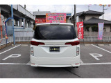このお車は正規のオークション300を超える業者から、競り合いに勝ち、落札してきたプレミアムな1台です!大人気で希少な1台になります!是非GETして下さい!毎月80台以上販売する当社のセンスはいいです