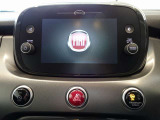 AppleCarPlay/AndoroidAutoに対応した7インチタッチパネル。