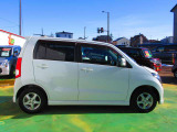 ☆ ★ ☆  納 得 の 内 装 ク リ ー ニ ン グ 済 み 車  ☆ ★ ☆   車の状態によってはシート、天張り、フロカーペットなどすべて取り外して徹底的に消毒清掃してから販売しております。