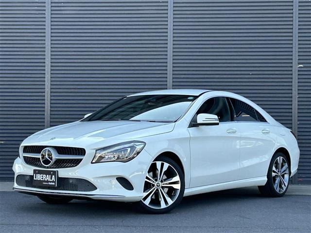 CLAクラス CLA220 4マチック 4WD 4WD 本革シート