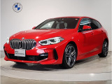 【BMWの伝統】BMWのお車は、“駆け抜ける歓び”を意識し、走行の安定性とコーナリングの良さを追求し、思い通りにハンドルの操作可能です。