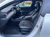 CLAクラス CLA200d AMGライン 