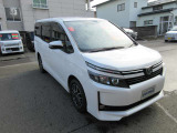 ヴォクシー 2.0 X 4WD 