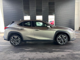 UX 250h バージョンL 4WD 