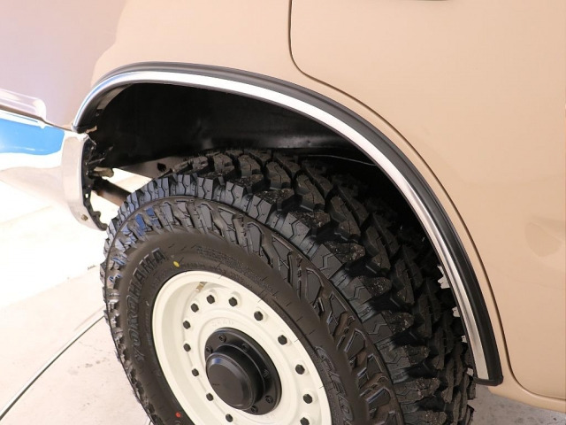 トヨタ ハイラックスサーフ 2.7 SSR-X 4WD の中古車詳細