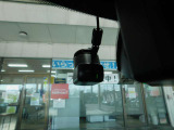 付いてて安心のドライブレコーダー!