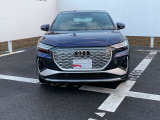 Q4スポーツバックe-tron 40 Sライン 