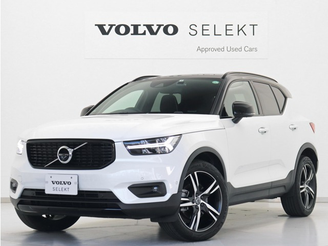 XC40 B4 AWD Rデザイン 4WD 