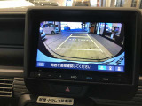 バックカメラももちろんついておりますので駐車時も後方が確認できて安心ですね!