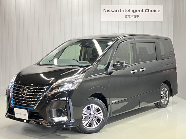 セレナ 1.2 e-POWER ハイウェイスター V 