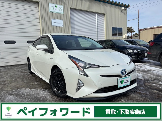 プリウス 1.8 S ツーリングセレクション E-Four 4WD TRDエアロ シートヒーター レザ...