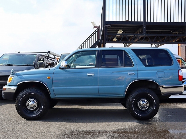 トヨタ ハイラックスサーフ 2.7 SSR-V ワイド 4WD の中古車詳細