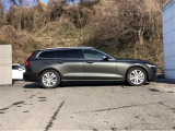 V60 T5 モメンタム 