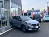 専門のサービススタッフに専用テスター。ご納車前の点検整備から、アフターサービスまで、お任せ下さい。