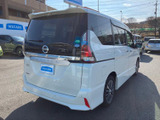 セレナ 2.0 ハイウェイスター VセレクションII 4WD 
