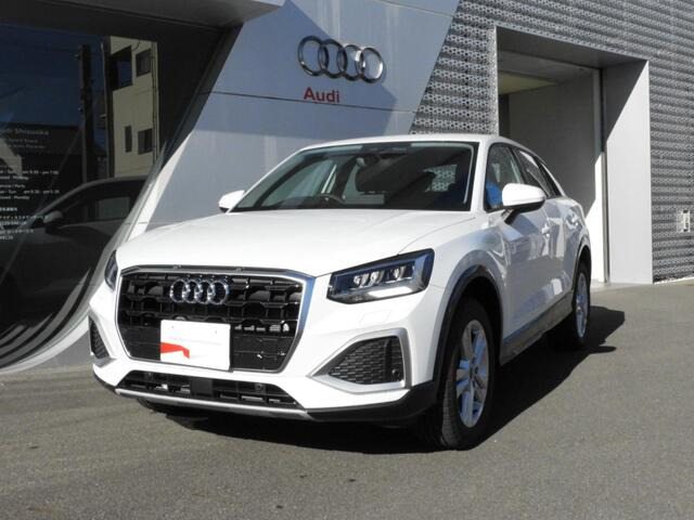 Q2 35 TFSI アドバンスド 