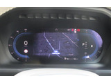 メーターにも地図表示がされますので目線を横にずらすことなく、運転して頂けます。