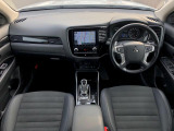 アウトランダーPHEV 2.4 G プラスパッケージ 4WD 