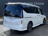 セレナ 1.4 e-POWER ハイウェイスター V セカンドスライドアップシート 