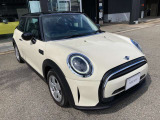 正規ディーラー認定中古車