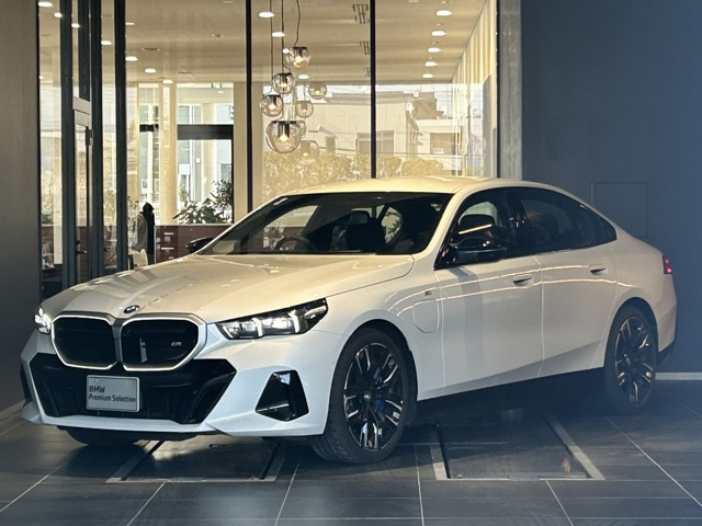 i5 M60 xドライブ 4WD 
