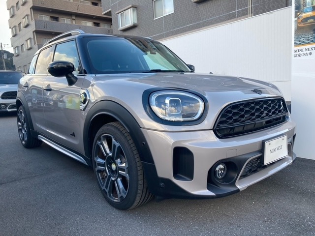 ミニクロスオーバー クーパー S E オール4 4WD 