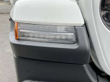 土日も受付可能な専用整備工場完備しております。点検、オイル交換、電球1つかでもご相談ください。お客様の大切なお車を責任をもって整備いたします。