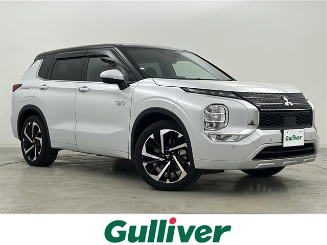 アウトランダー PHEV 2.4 P 4WD サンルーフ