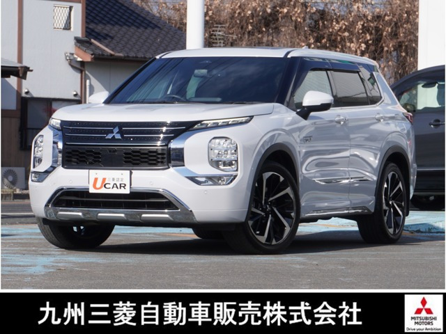 アウトランダー PHEV 2.4 P 4WD 
