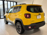 レネゲード トレイルホーク 4WD 