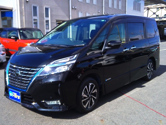 セレナ 1.2 e-POWER ハイウェイスター V 9インチナビ リヤモニター ETC