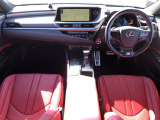 ES 300h Fスポーツ 
