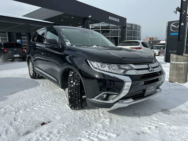 アウトランダー 2.4 24G セーフティーパッケージ 4WD 
