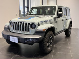 従来のガソリンエンジンとパワフルな電気モーターを組み合わせたJeep史上初のプラグインハイブリット、